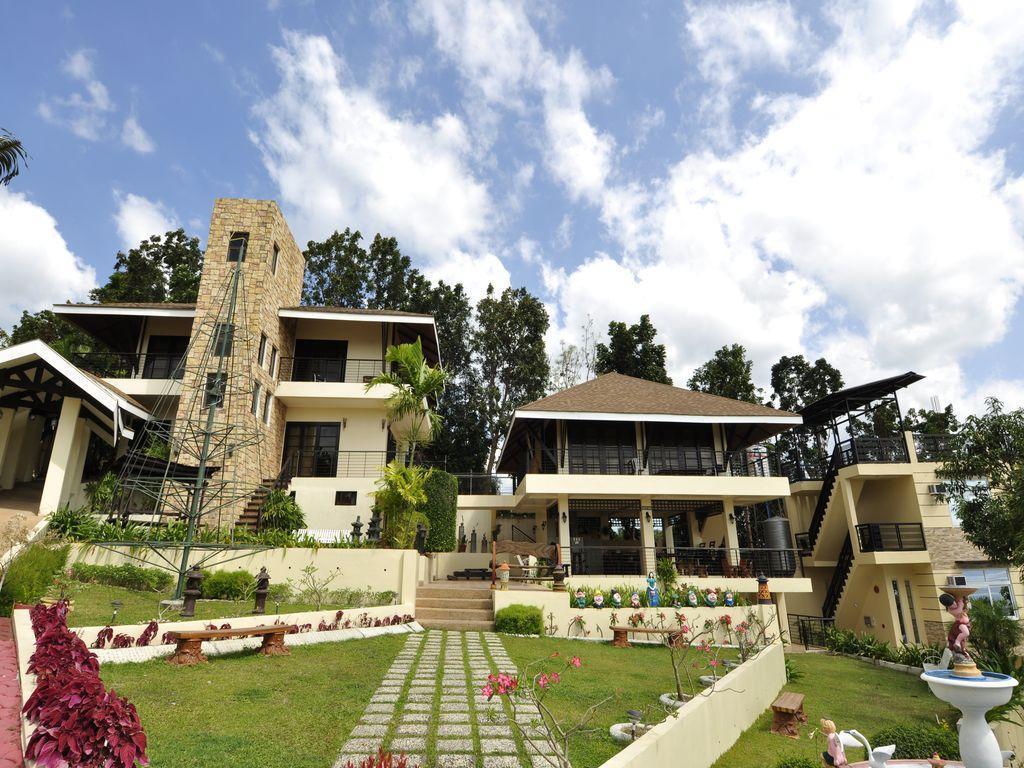 Seascape Resort Batangas Extérieur photo