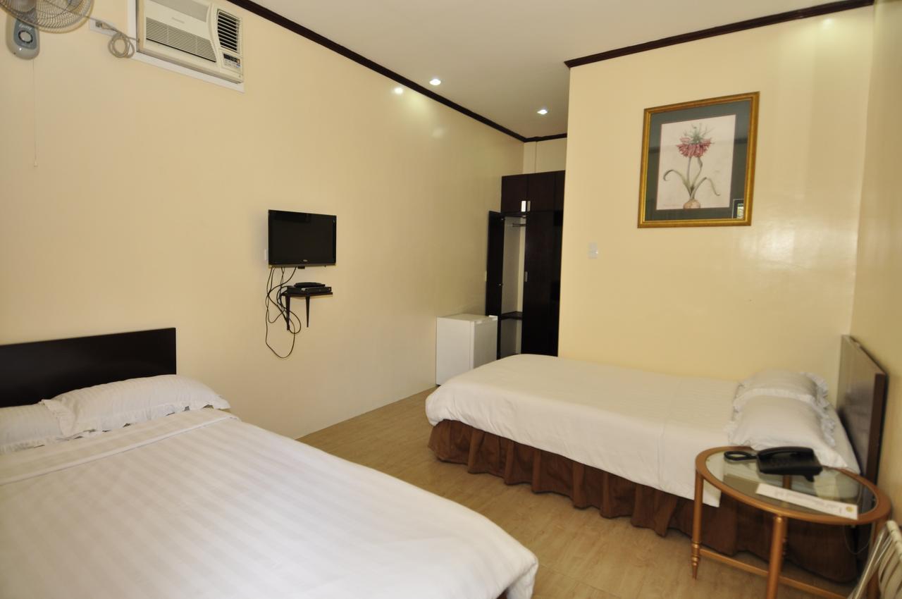 Seascape Resort Batangas Extérieur photo