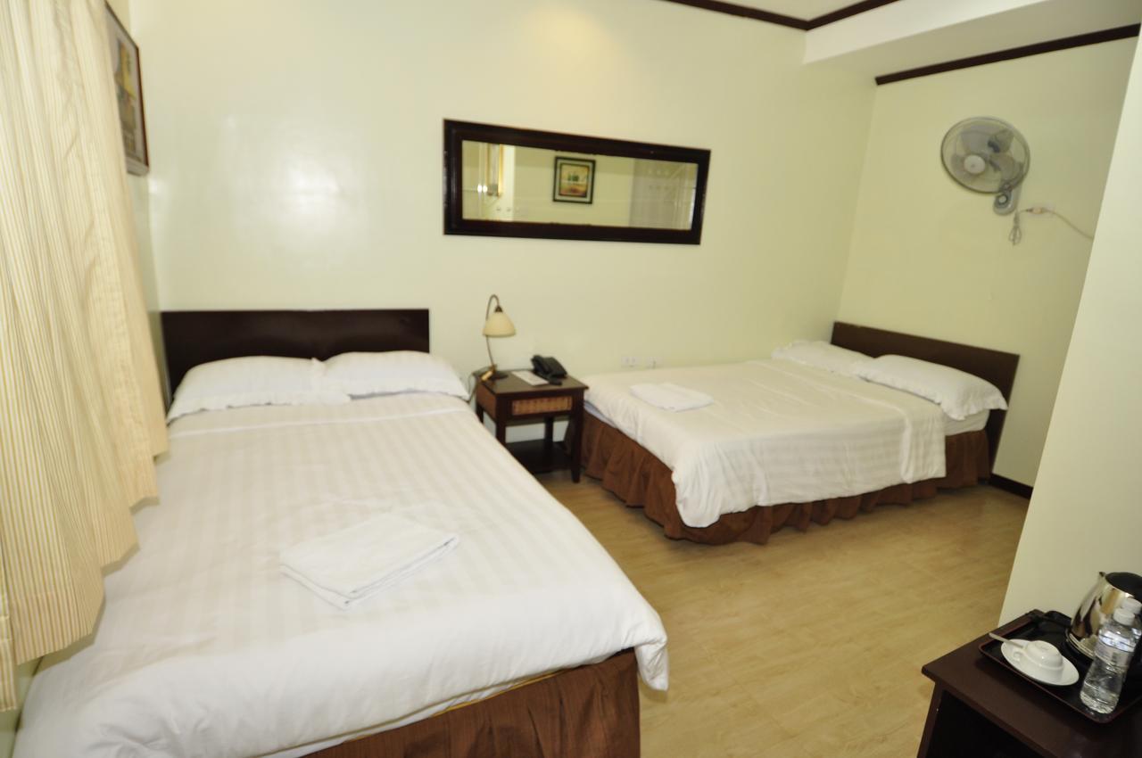 Seascape Resort Batangas Extérieur photo