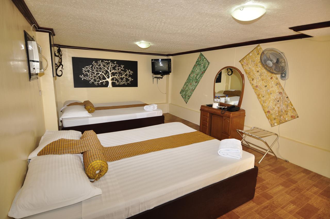 Seascape Resort Batangas Extérieur photo