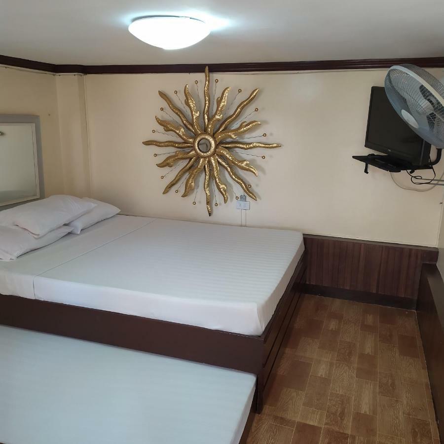 Seascape Resort Batangas Extérieur photo